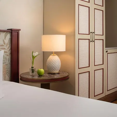 Szálloda Nh Collection Porta Rossa 5*