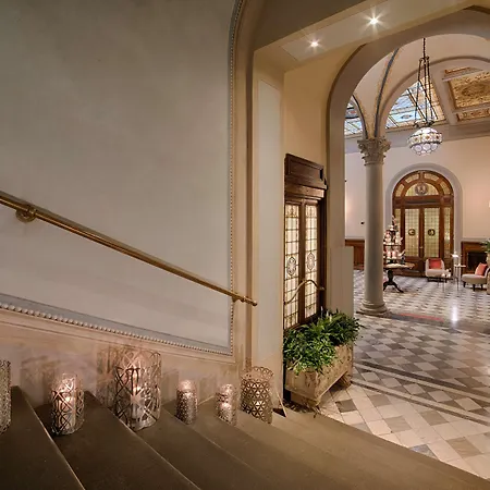 Nh Collection Porta Rossa Hotel 5*