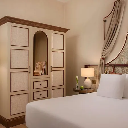 Nh Collection Porta Rossa Отель 5*