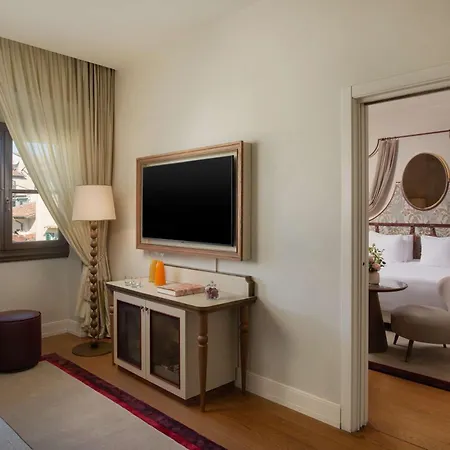 Nh Collection Porta Rossa 5* Florence
