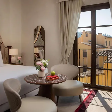 Nh Collection Porta Rossa Hotell