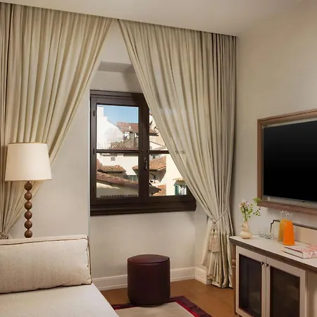 Nh Collection Porta Rossa Отель 5*