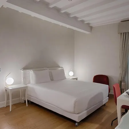 Hotel Nh Collection Porta Rossa