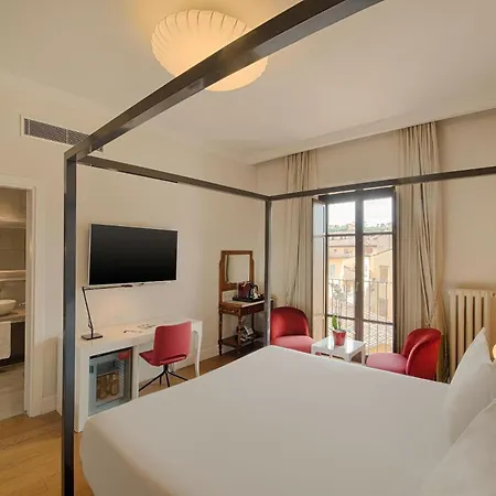 Nh Collection Porta Rossa Hotell