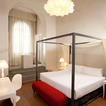 Nh Collection Porta Rossa Флоренция