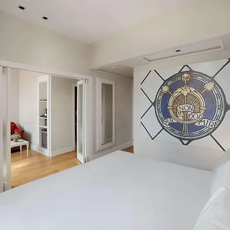 Отель Nh Collection Porta Rossa