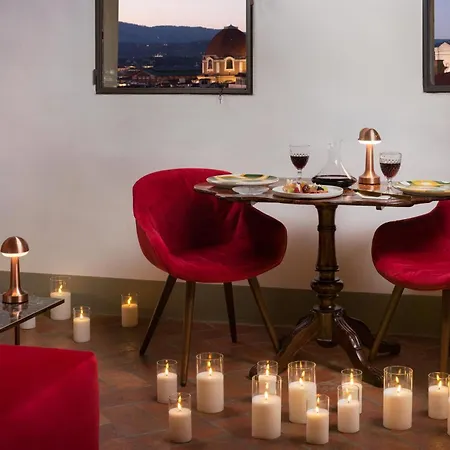 Hotel Nh Collection Porta Rossa 5*